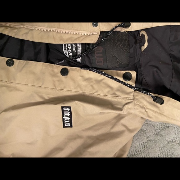 Trinity Snowboard Jacket - Picture 6 of 8